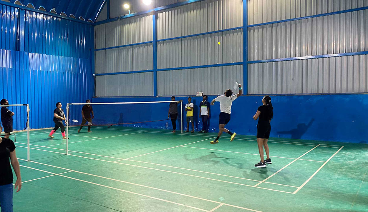 Badminton